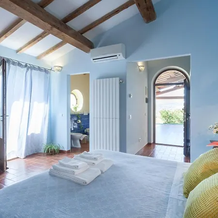 Farm stay Agriturismo Bio Aia Della Colonna *